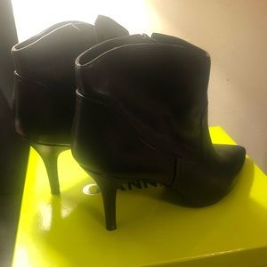 Authentic brand new boots